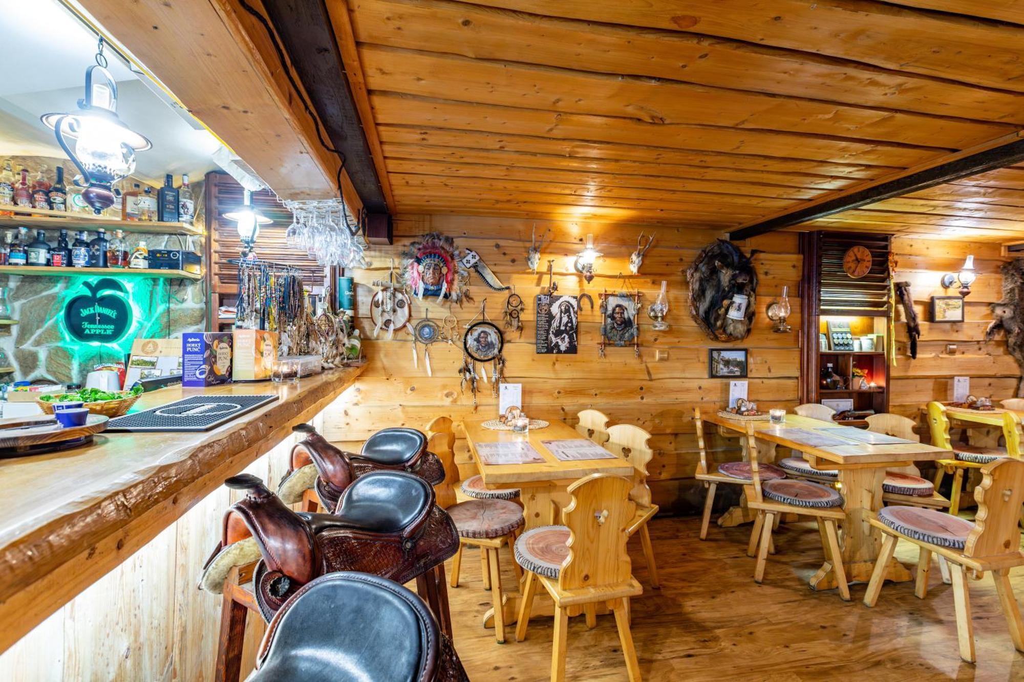 Guest house Country Saloon 3*