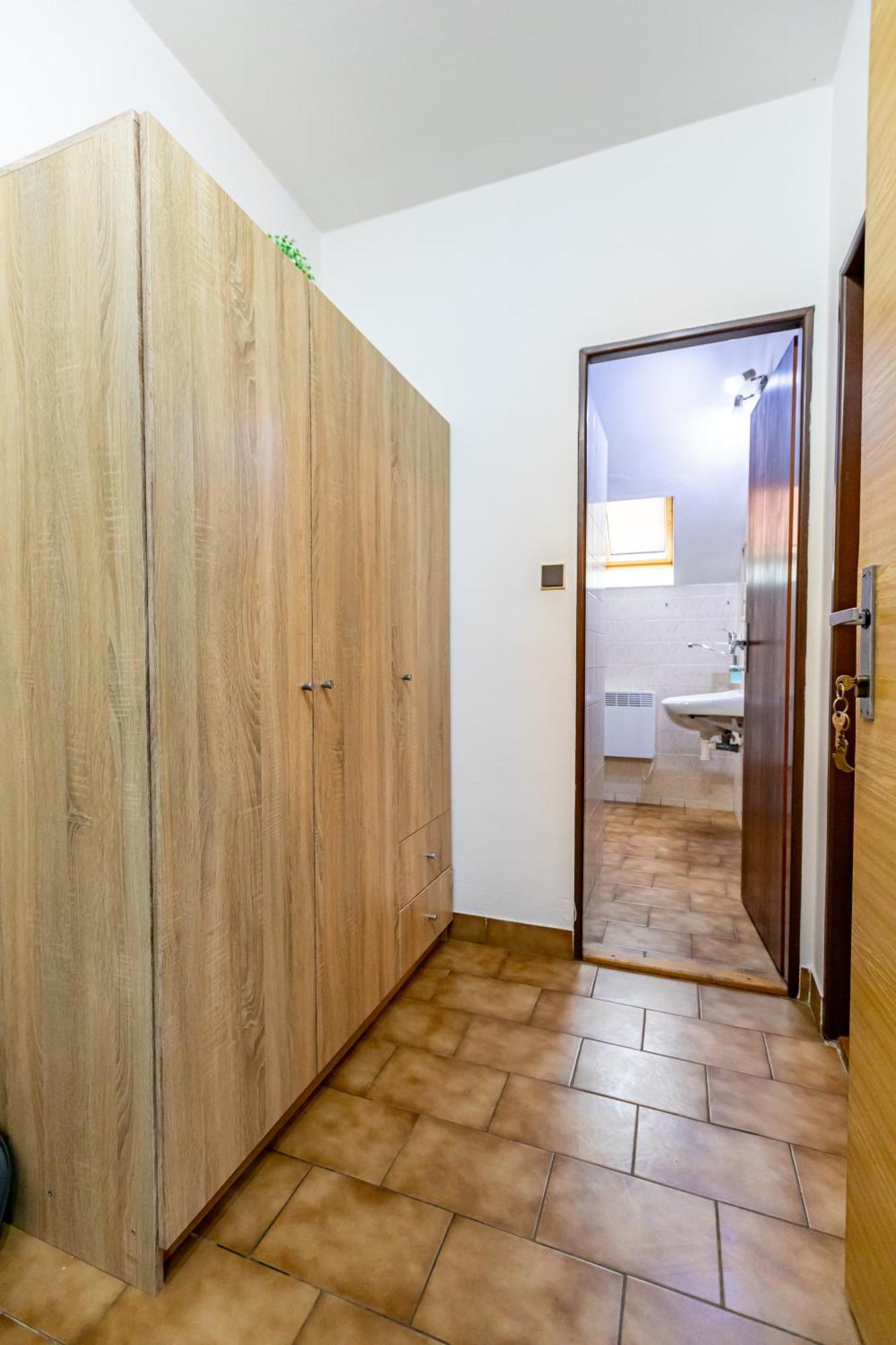 Country Saloon 3*